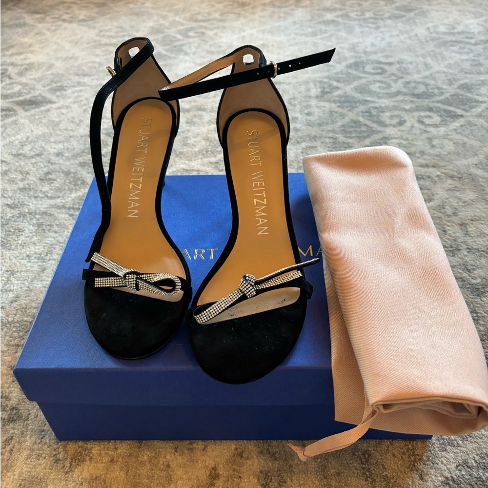 Stuart Weitzman nudist black suede sandels
